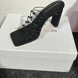 Good American Nib Black Neoprene Sandal 8.5